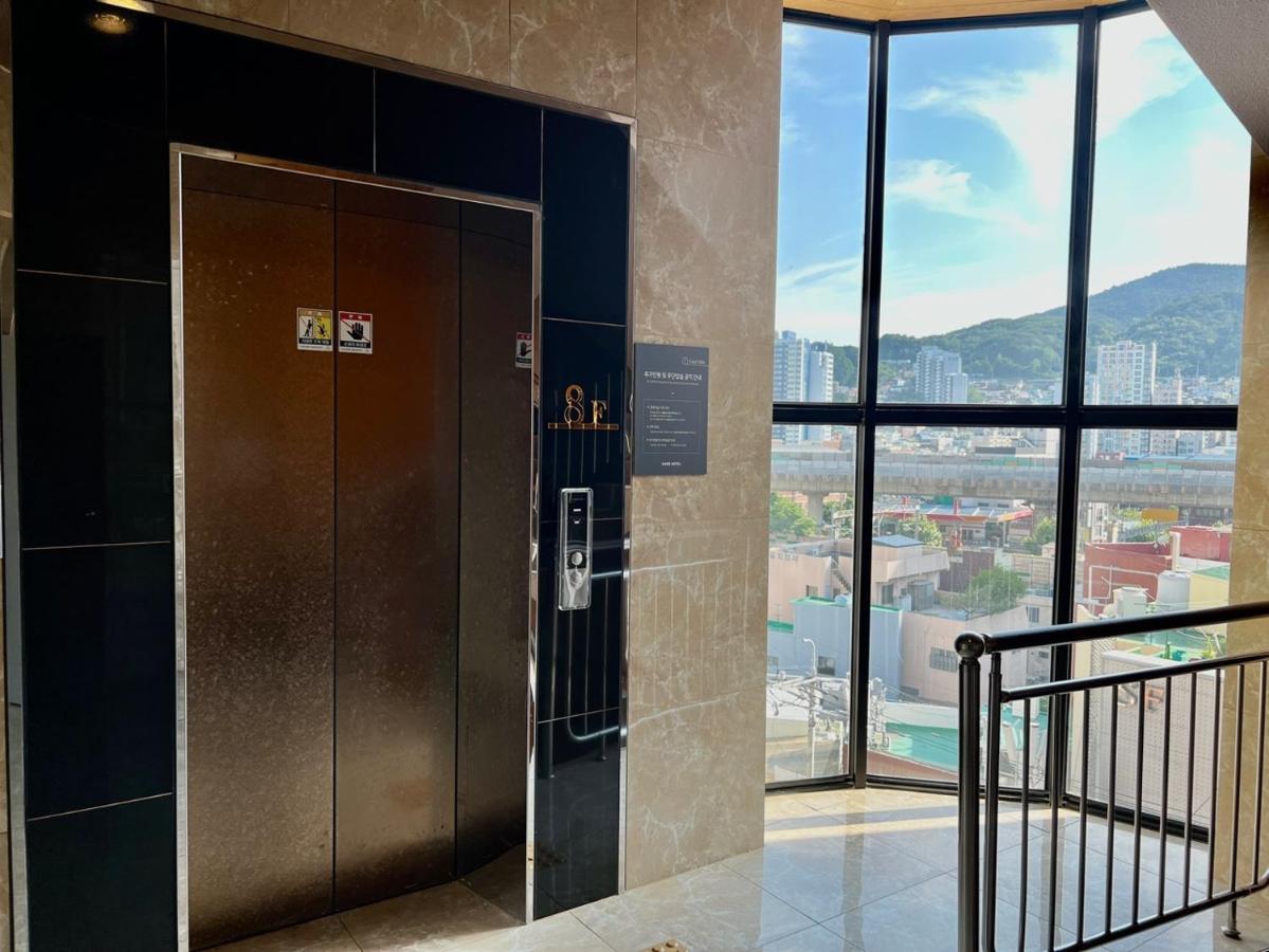 Seomyeon Ib Hotel Busan Bagian luar foto