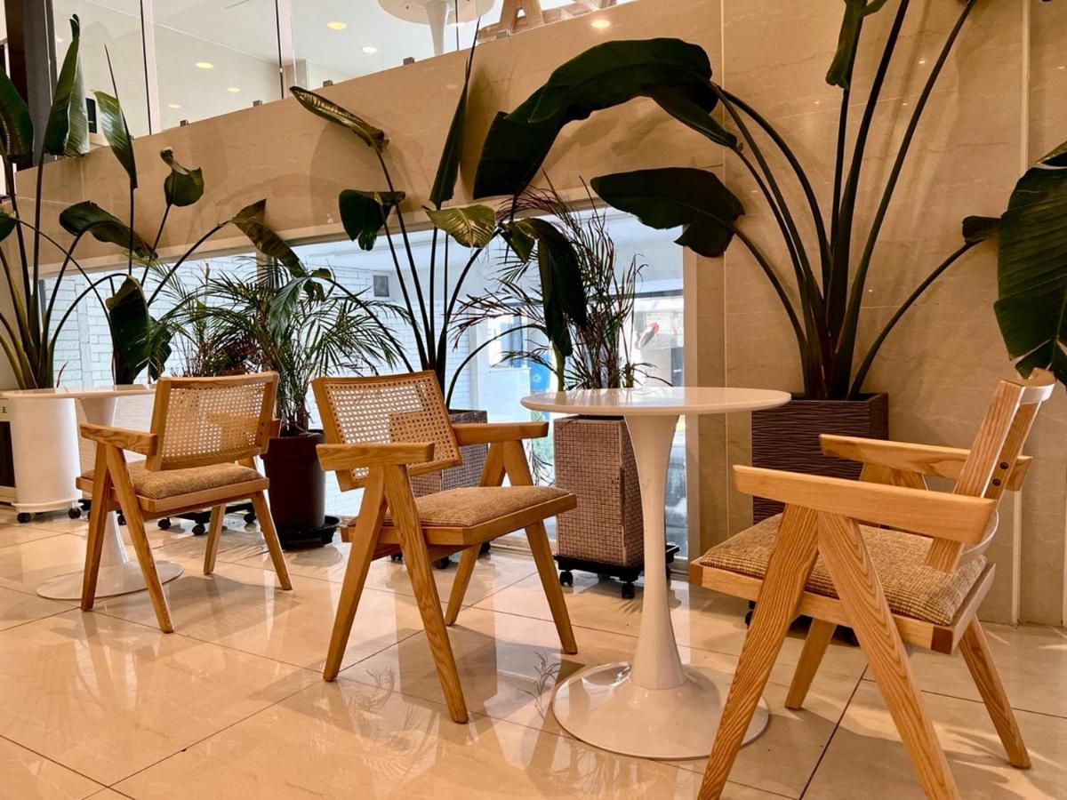 Seomyeon Ib Hotel Busan Bagian luar foto