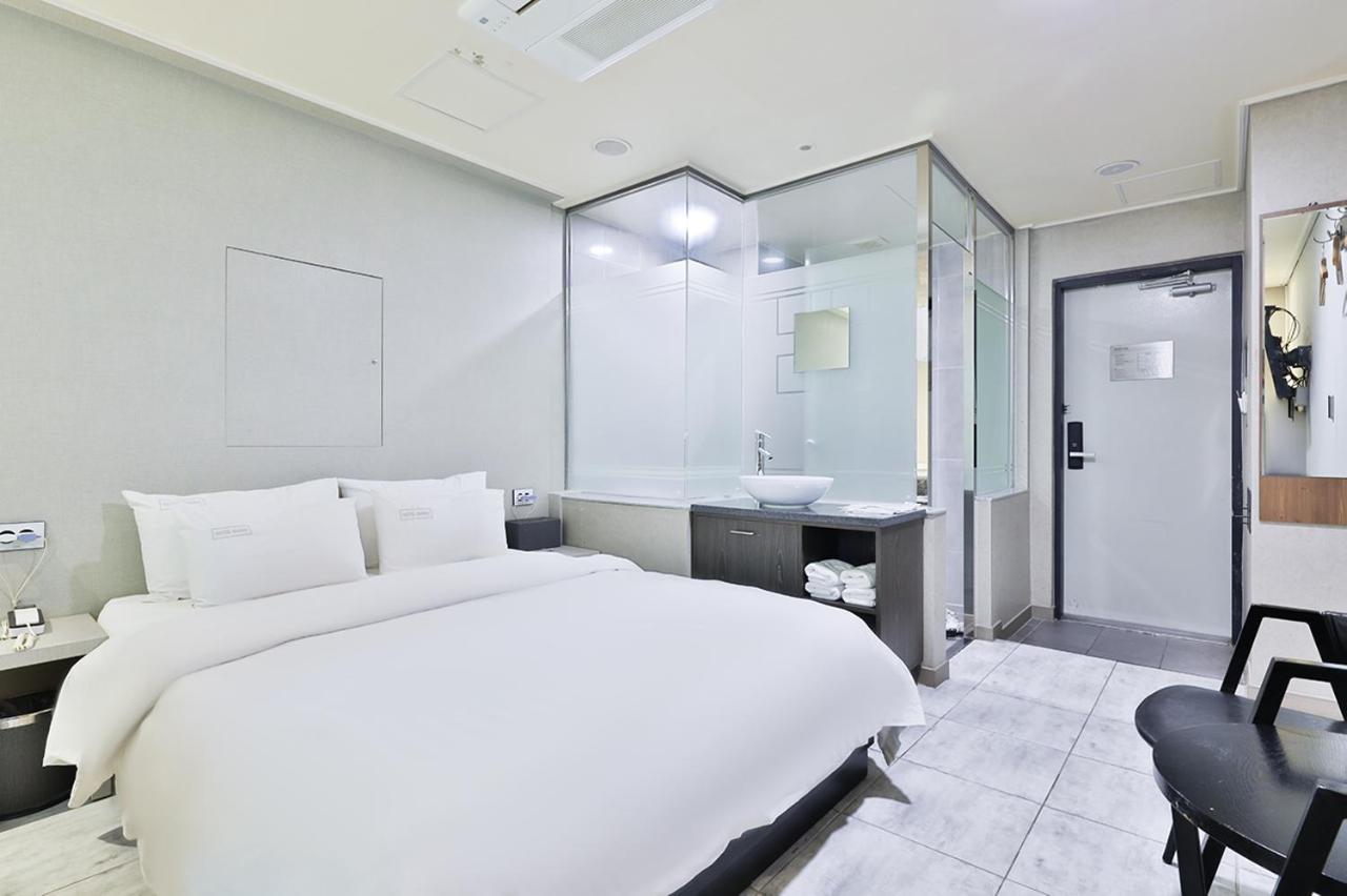 Seomyeon Ib Hotel Busan Bagian luar foto