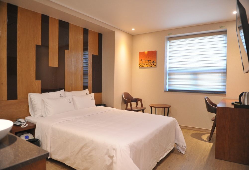 Seomyeon Ib Hotel Busan Bagian luar foto